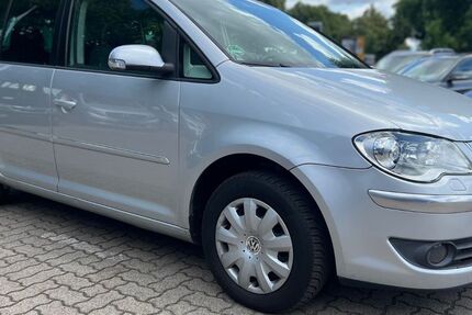 VW Touran 245.000 km 2.990 &euro; Bremen 28207