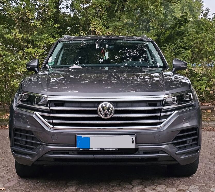 VW Touareg 127.350 km 33.200 € Bremen 28277