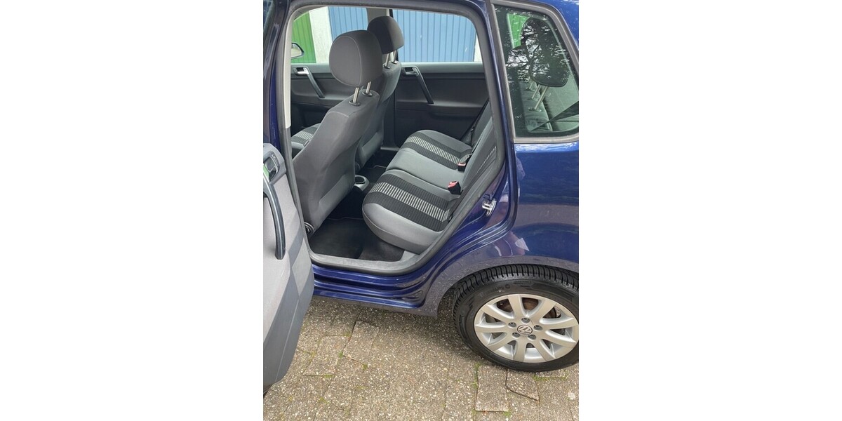VW Polo 164.992 km 3.500 &euro; Delmenhorst 27749