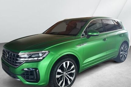 VW Touareg 173.602 km 30.990 &euro; Bremen 28757