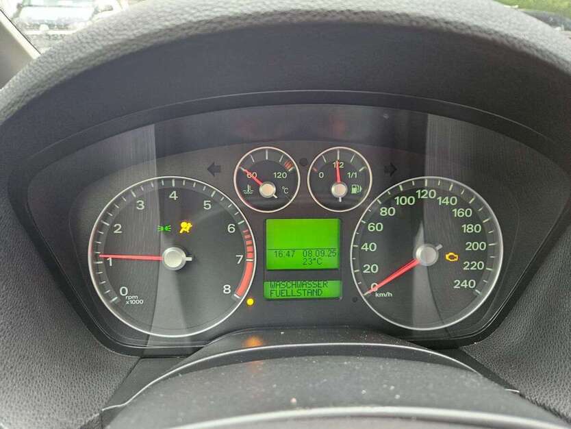 Ford C-Max 140.000 km 1.000 € Bremen 28259