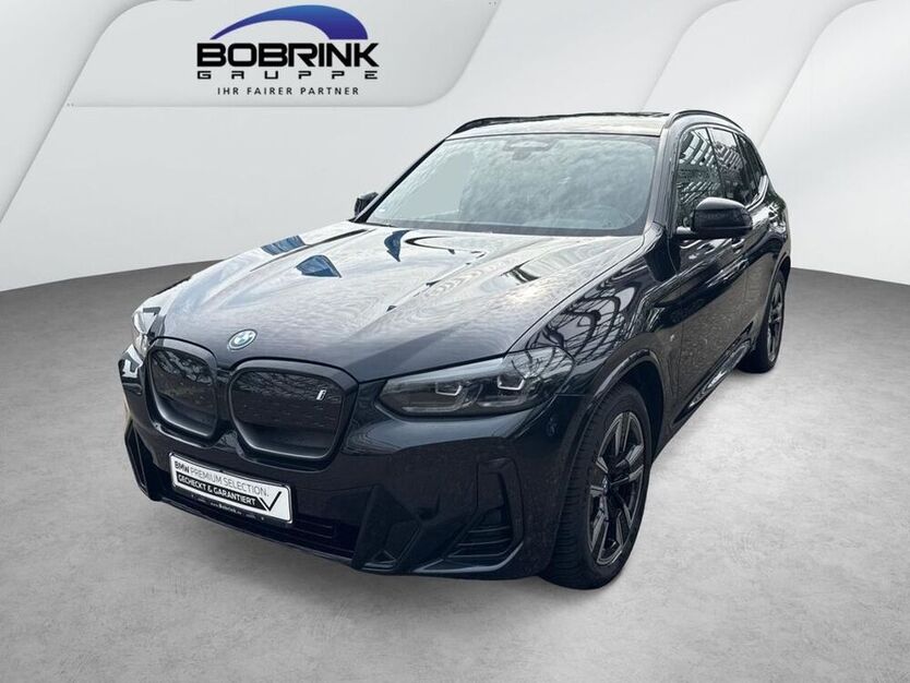 iX3
