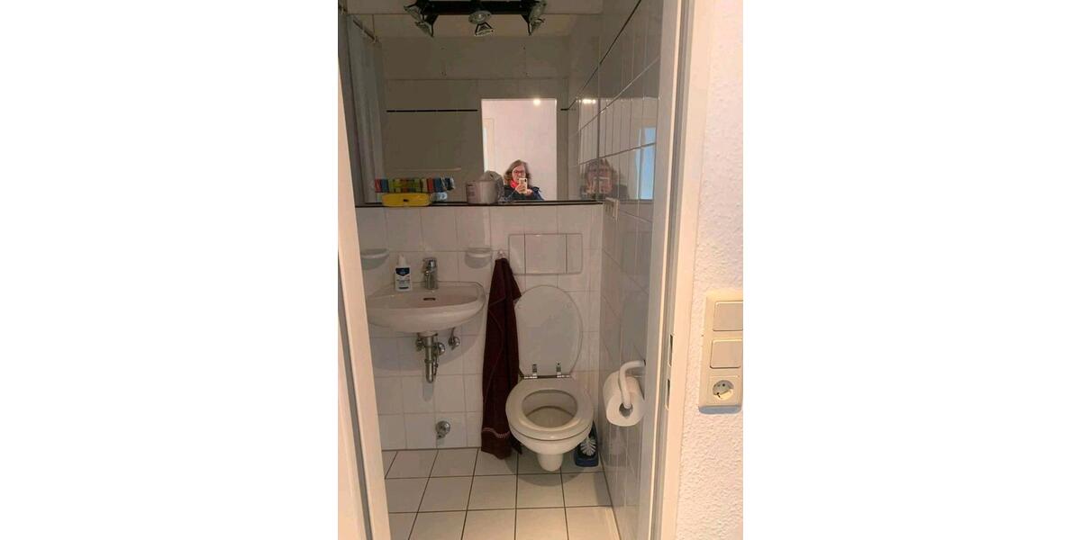 Dachgeschoßwohnung Bremen Findorff - 2.5 Zimmer, 55 m&sup2;, 152.000&euro; | Angebot:26990384