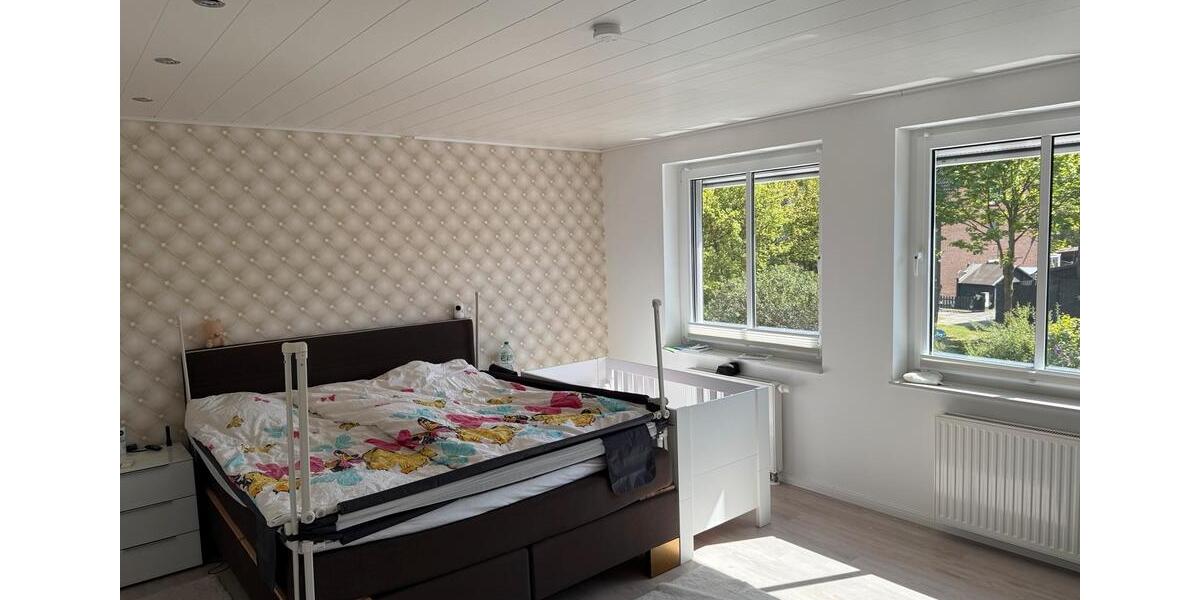 Reihenhaus Achim - 4.5 Zimmer, 124 m&sup2;, 1.490&euro; | Angebot:26701879