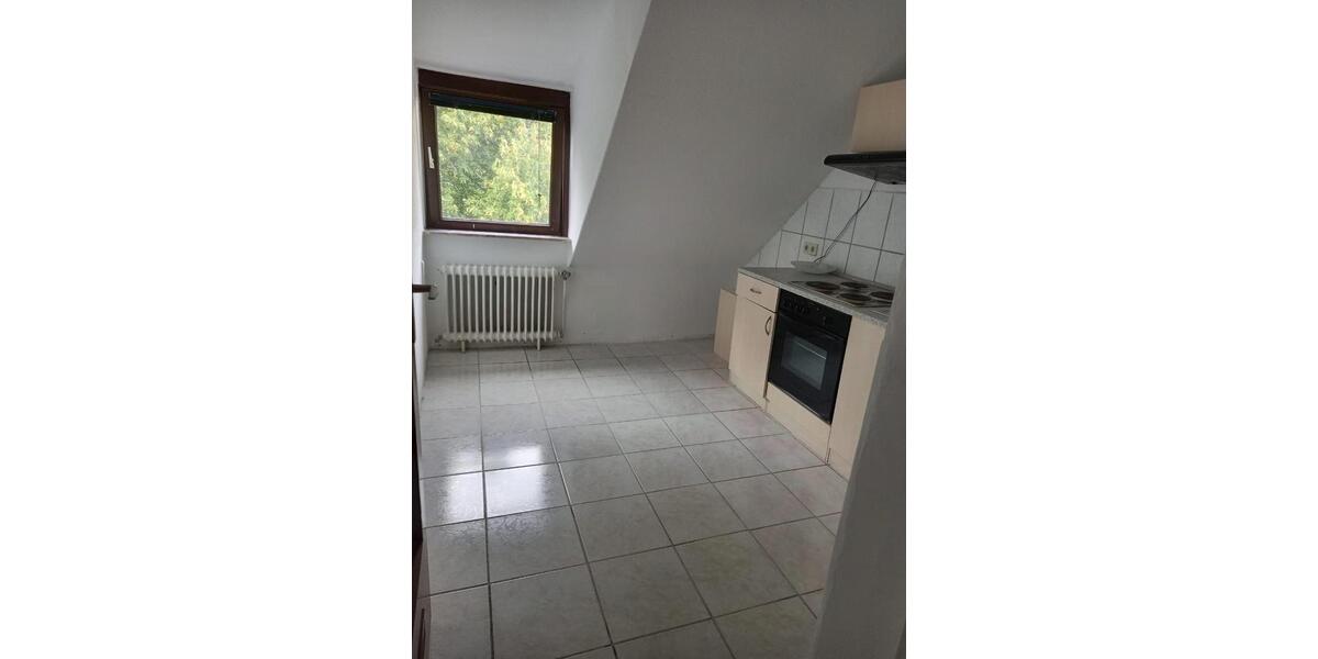 Dachgeschoßwohnung Bremen Huchting - 2 Zimmer, 40 m&sup2;, 550&euro; | Angebot:25175376