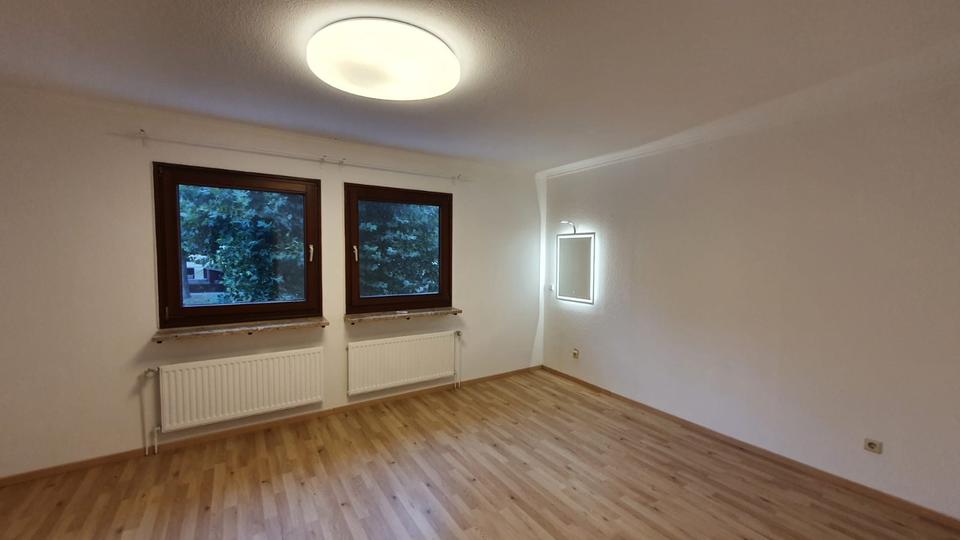 Gewerbeobjekt Bremen Häfen - 6 Zimmer, 130 m&sup2;, 1.400&euro; | Angebot:25921257