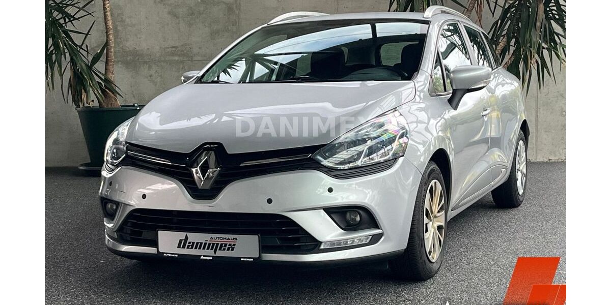 Renault Clio 143.706 km 8.900 &euro; Bremen 28237