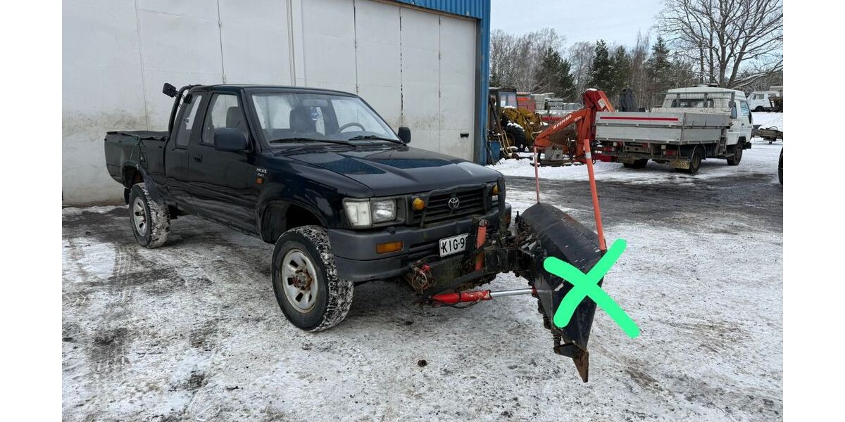 Toyota Hilux 280.000 km 6.900 &euro; Sottrum 27367