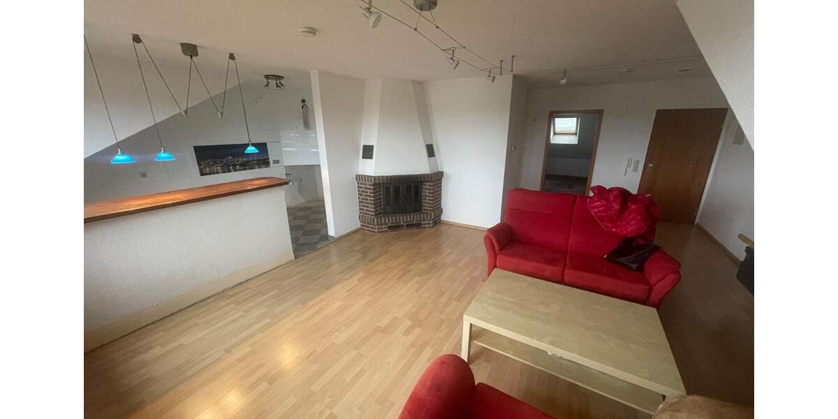 Dachgeschoßwohnung Bremen Häfen - 3 Zimmer, 72 m&sup2;, 198.000&euro; | Angebot:24553697