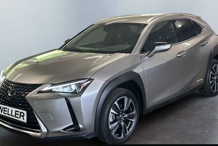 Lexus UX 14.549 km 27.880 &euro; Bremen 28205