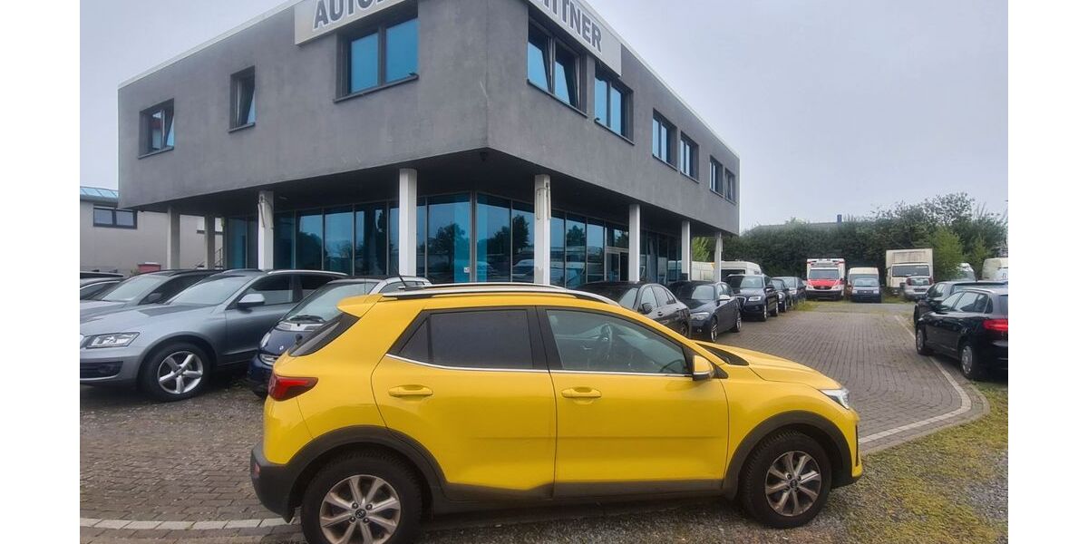 Kia Stonic 39.801 km 15.000 &euro; Achim 28832