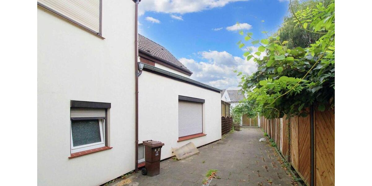 Erdgeschoßwohnung Bremen Hemelingen - 3 Zimmer, 77 m&sup2;, 900&euro; | Angebot:26626536