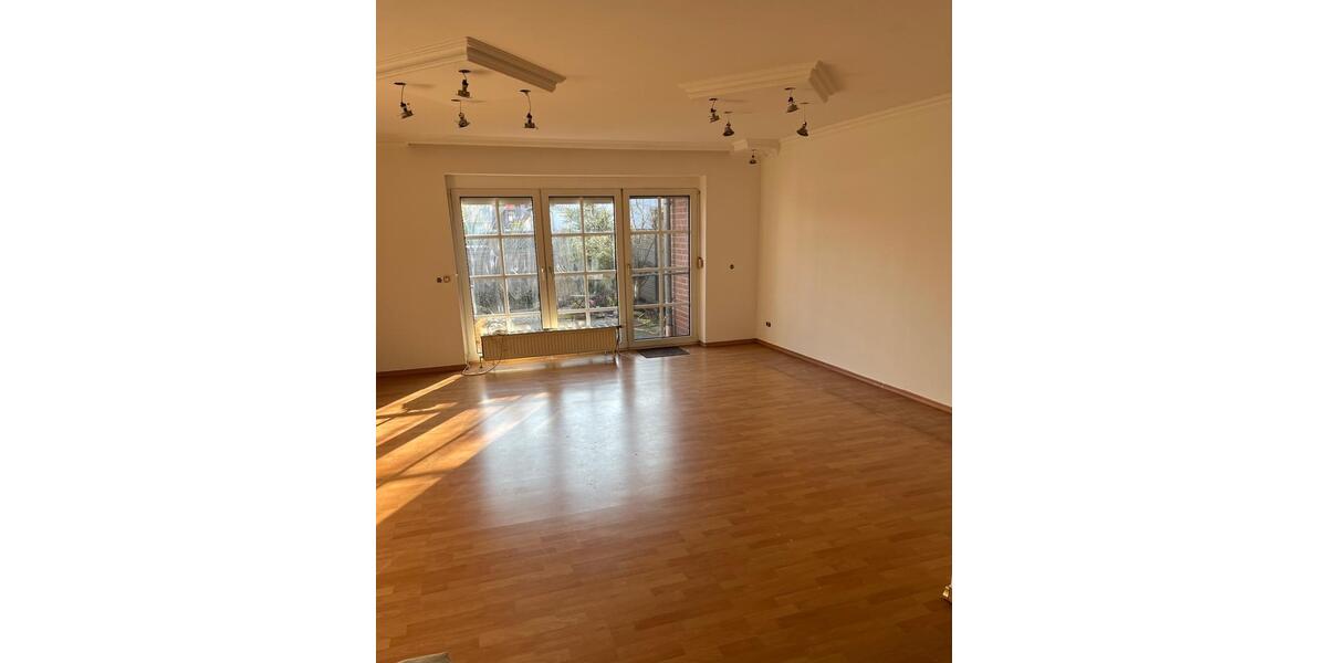 Doppelhaushälfte Oyten - 4 Zimmer, 125 m&sup2;, 1.400&euro; | Angebot:25870050