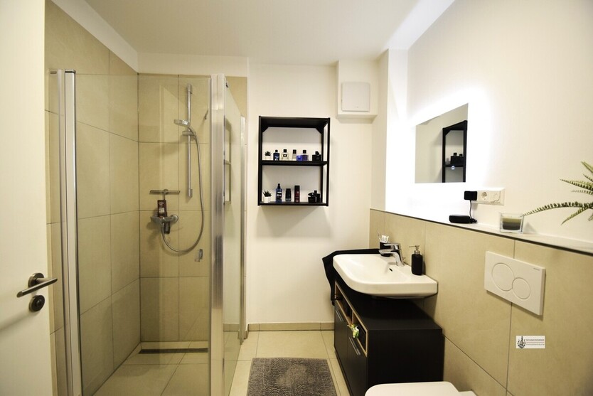 Ideal für Single o. Pärchen 2-Zimmer-EG-Wohnung + Terrasse + Carport Erdwärme HZG 2 zimmer
