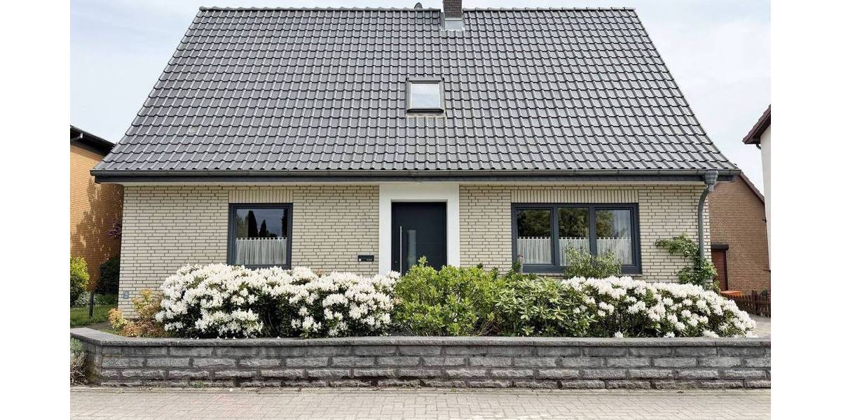 Einfamilienhaus Stuhr Brinkum - 6 Zimmer, 166 m&sup2;, 469.000&euro; | Angebot:26629398