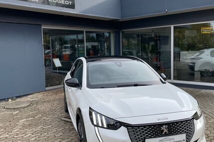 Peugeot 208 48.000 km 17.490 € Worpswede 27726