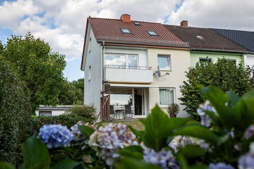 Haus zum Kaufen in Delmenhorst 229.000 € 114 m² 5 zimmer