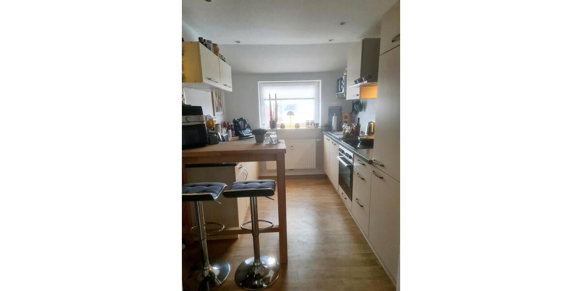 Dachgeschoßwohnung Bremen Hemelingen - 3 Zimmer, 71 m&sup2;, 695&euro; | Angebot:24840105