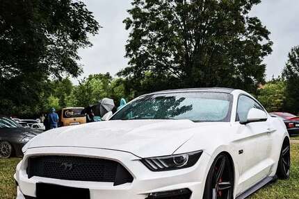 Ford Mustang 105.000 km 34.000 &euro; Bremen, Stadt 28277