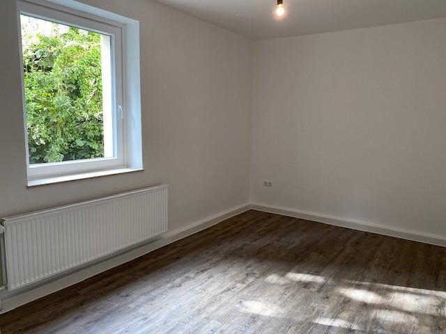 Renovierte 3-Zimmer-Wohnung mit Balkon zimmer
