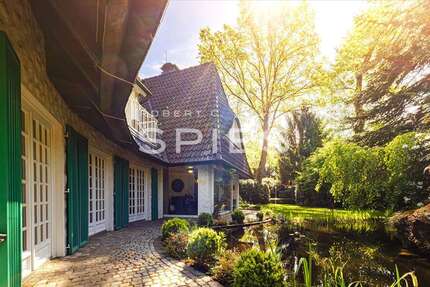 Haus Bremen Oberneuland - 6 Zimmer, 323 m&sup2;, 1.195.000&euro; | Angebot:25806318