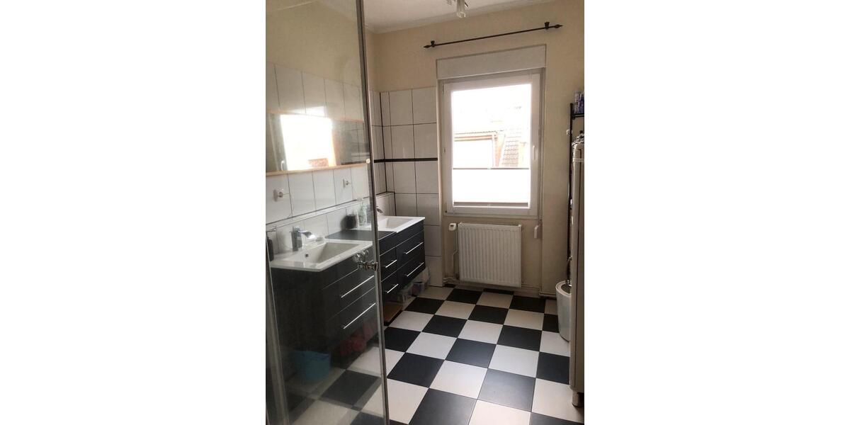 Etagenwohnung Bremen Östliche Vorstadt - 4 Zimmer, 110 m&sup2;, 1.500&euro; | Angebot:26545607