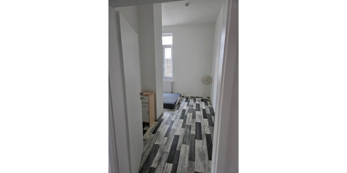 Erdgeschoßwohnung Berne - 3 Zimmer, 90 m&sup2;, 650&euro; | Angebot:25991378