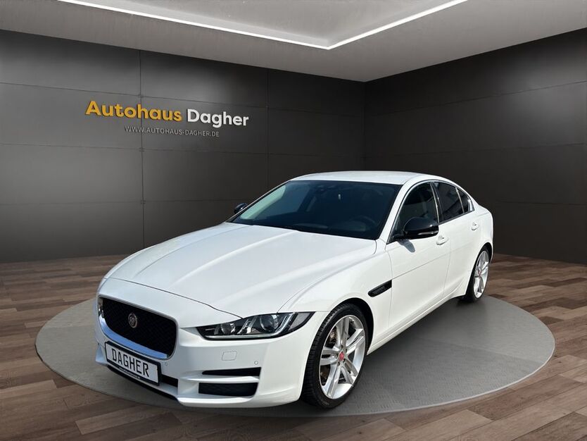Jaguar XE 129.500 km 11.999 € Bremen 28207