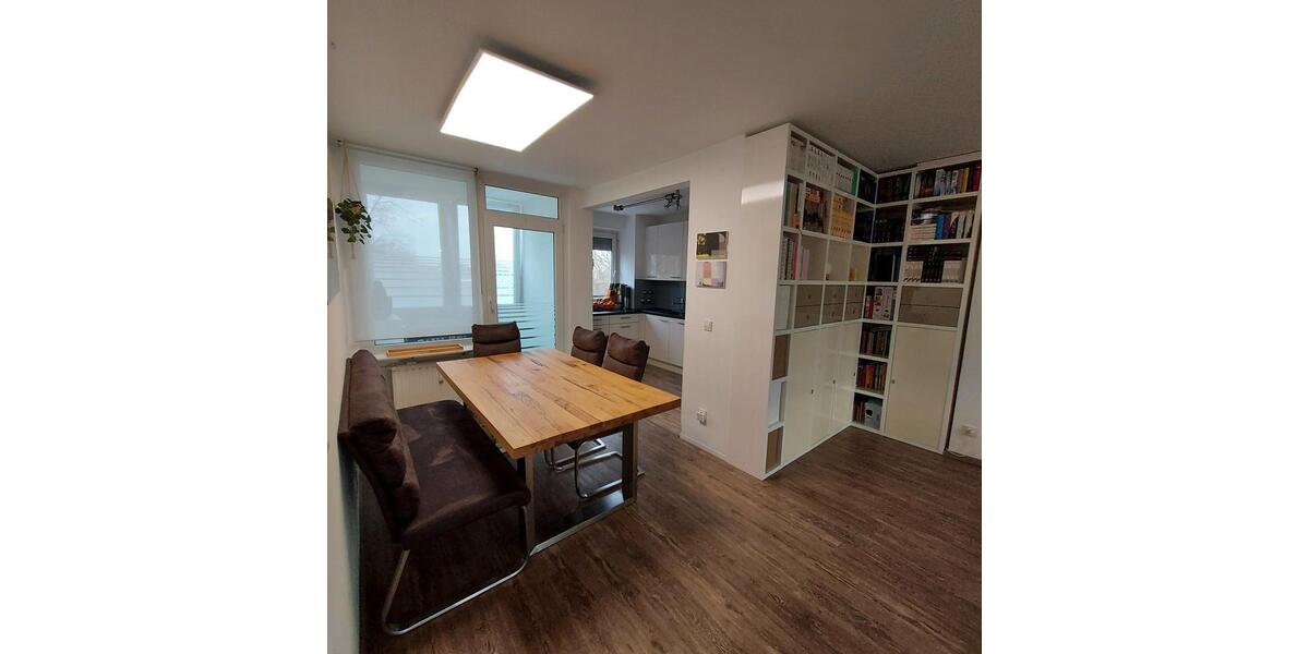 Etagenwohnung Bremen Hemelingen - 4 Zimmer, 96 m&sup2;, 200.000&euro; | Angebot:25567222