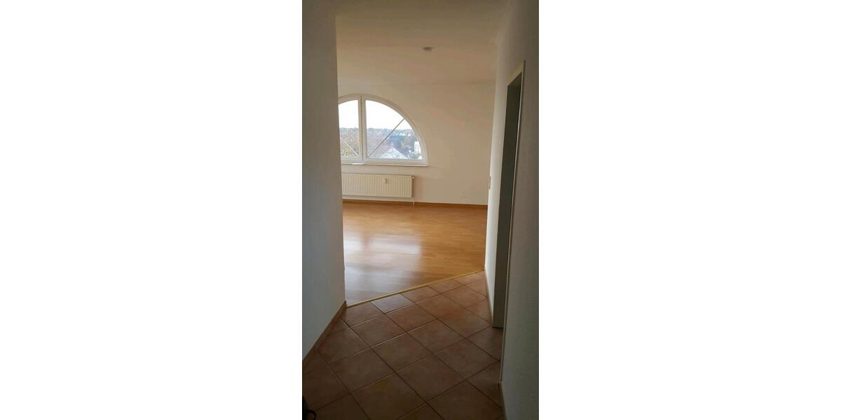 Dachgeschoßwohnung Ritterhude - 1 Zimmer, 45 m&sup2;, 450&euro; | Angebot:26221761