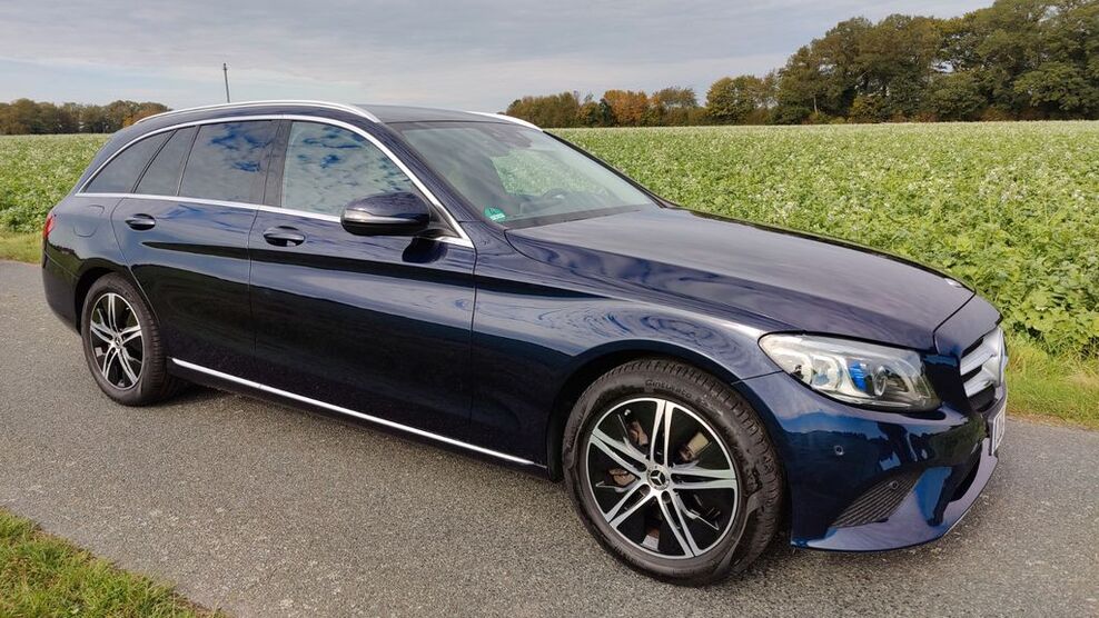 Mercedes-Benz C 300 71.000 km 28.600 € Dötlingen 27801