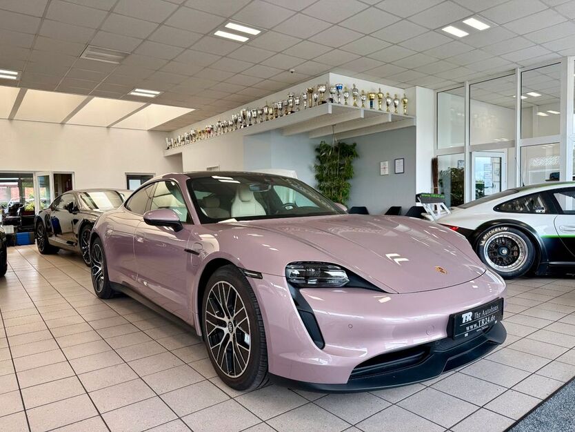Porsche Taycan 9.875 km 74.590 € Stuhr-Bremen 28816