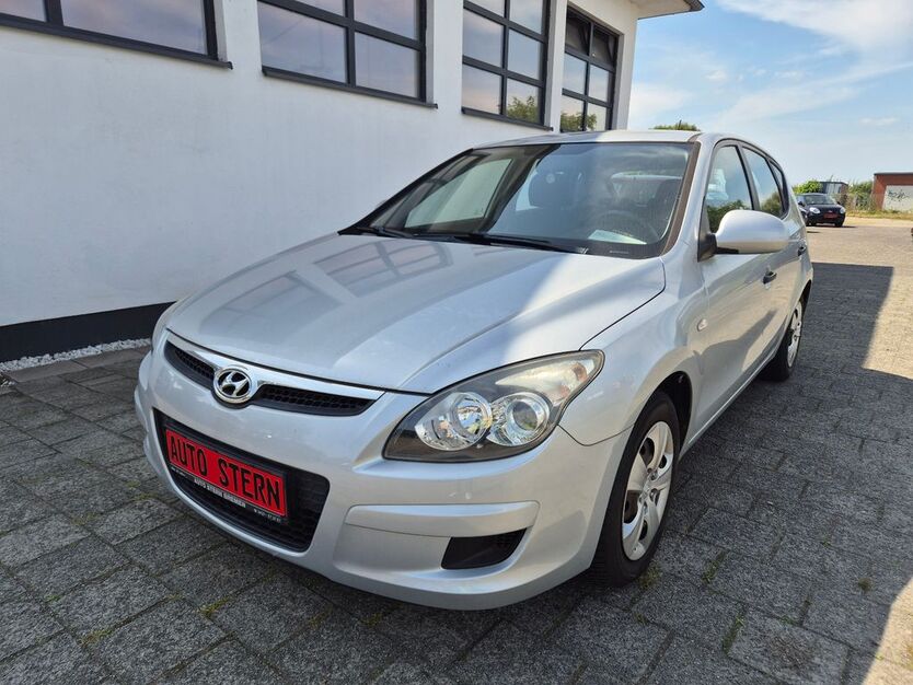 Hyundai i30 129.000 km 4.999 € Bremen 28277