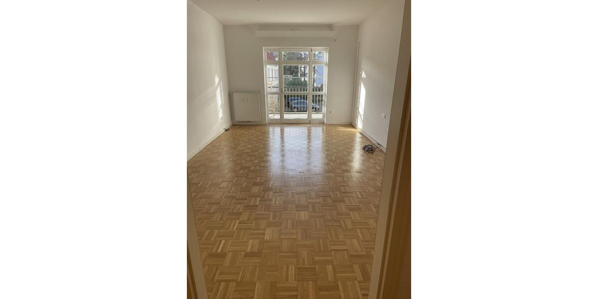 Etagenwohnung Bremen Gröpelingen - 3 Zimmer, 95 m&sup2;, 1.190&euro; | Angebot:23843427