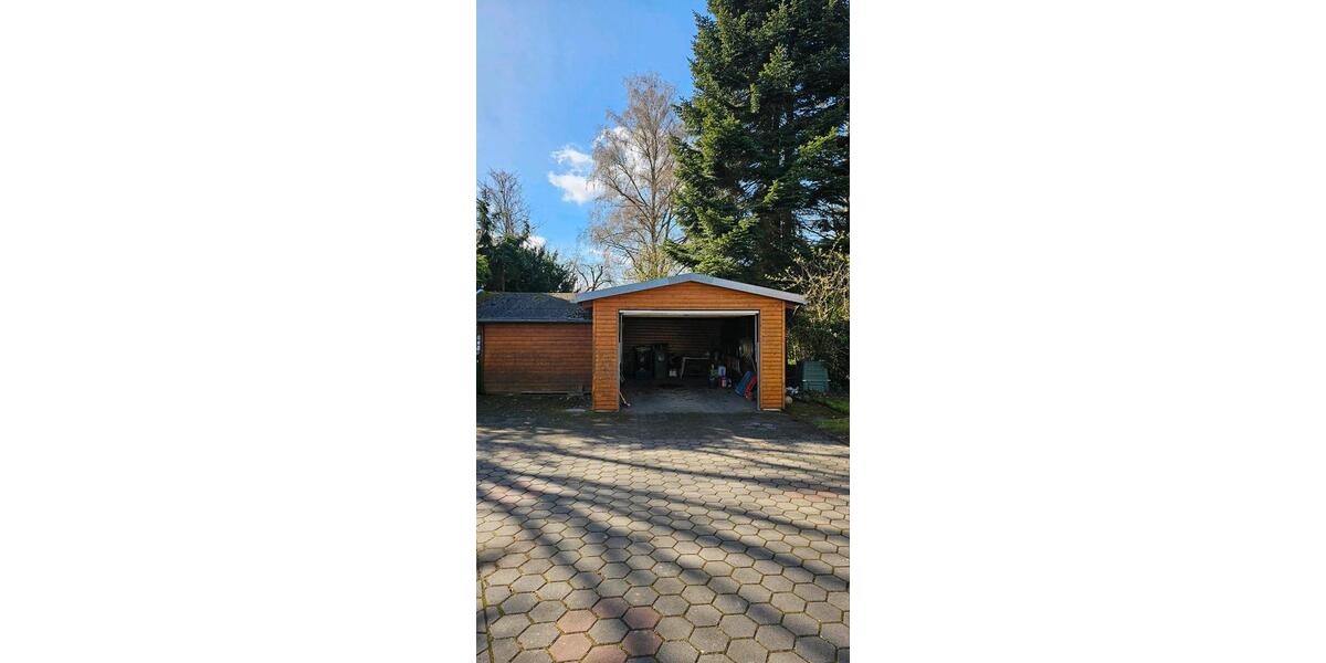 Einfamilienhaus Ganderkesee - 7.5 Zimmer, 200 m&sup2;, 1.900&euro; | Angebot:26582095