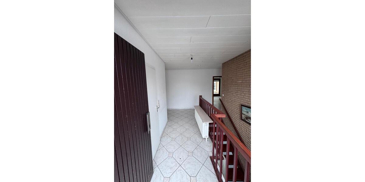 Einfamilienhaus Oyten - 1 Zimmer, 108 m&sup2;, 1.500&euro; | Angebot:25131405