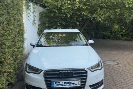 Audi A3 160.000 km 11.600 &euro; Bremen 28355