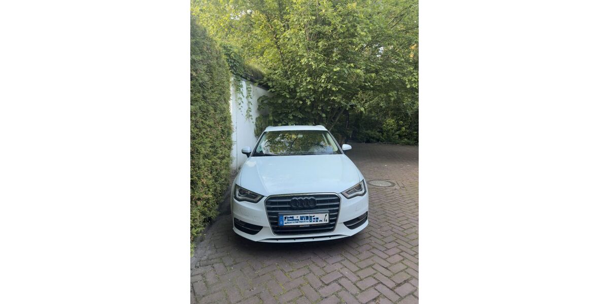 Audi A3 160.000 km 11.600 &euro; Bremen 28355