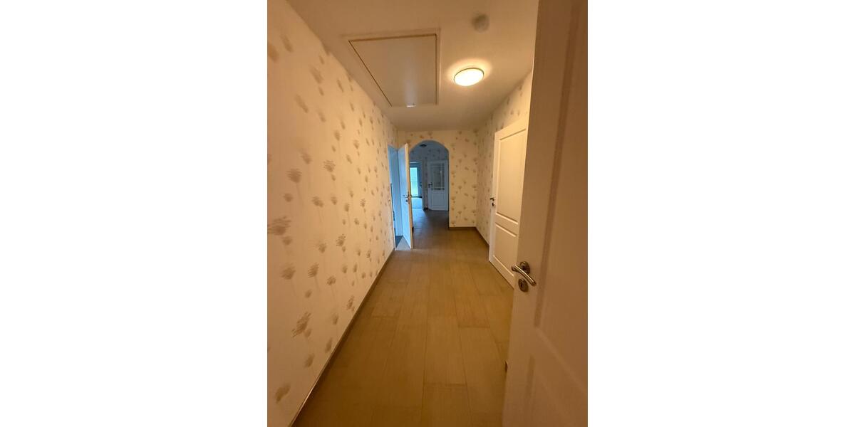 Bungalow Hambergen - 3 Zimmer, 125 m&sup2;, 1.300&euro; | Angebot:25452573