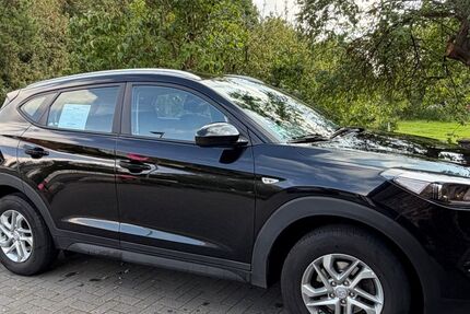 Hyundai TUCSON 127.400 km 10.950 &euro; Tarmstedt 27412