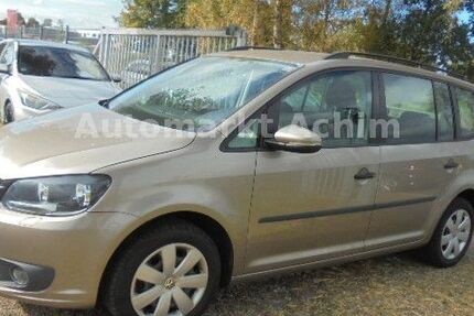 VW Touran 145.000 km 8.490 € Achim 28832