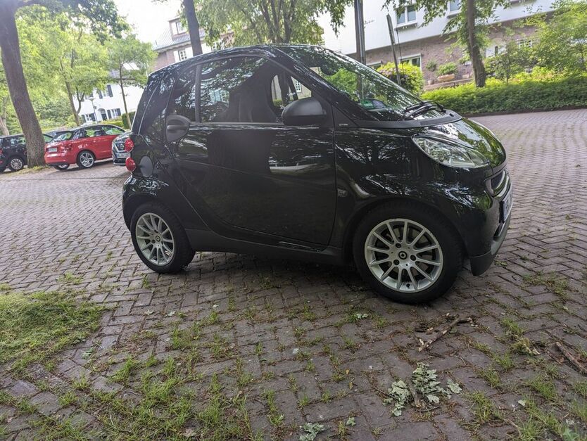 Smart ForTwo 63.000 km 5.999 € Bremen 28259