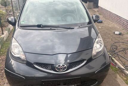 Toyota Aygo (X) 126.200 km 3.000 &euro; Bremen 28779
