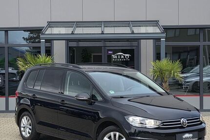 VW Touran 77.200 km 13.995 &euro; Delmenhorst 27755
