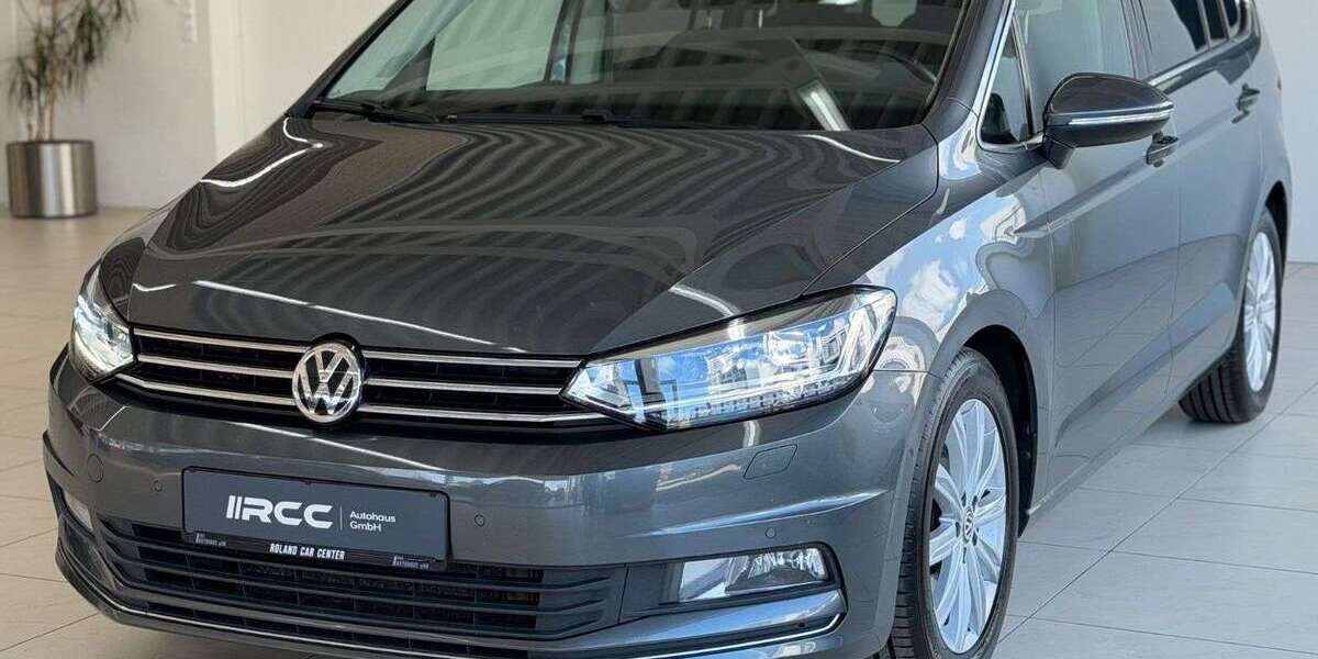 VW Touran 132.727 km 16.940 &euro; Stuhr / Seckenhausen 28816