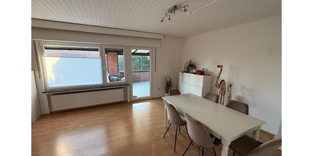 Dachgeschoßwohnung Hude (Oldenburg) - 3 Zimmer, 95 m&sup2;, 825&euro; | Angebot:25239144