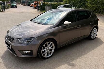 Seat Leon 154.344 km 11.999 &euro; Bremen 28213