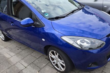 Mazda 2 221.000 km 2.100 &euro; Bremen 28719
