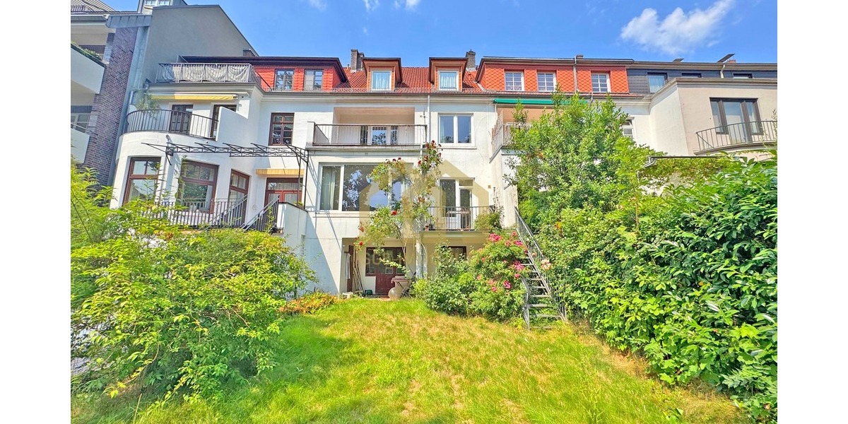 Einmalige Chance in Schwachhausen: Traumhaftes Stadthaus mit Sonnengarten–Potenzial zur echten Perle - Reihenhaus Bremen Schwachhausen | Angebot:27323387