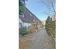 Achim: 5-Zimmer-Reihenhaus mit Garten, EBK & ausgebautem Dachgeschoss + Garage - Reihenmittelhaus Achim | Angebot:26748366